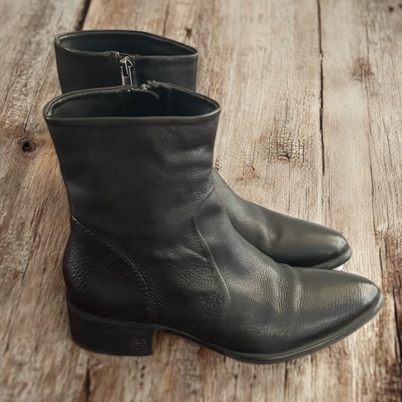 Sam Edelman Hilary Black Leather Booties Size 7 - Picture 2 of 10